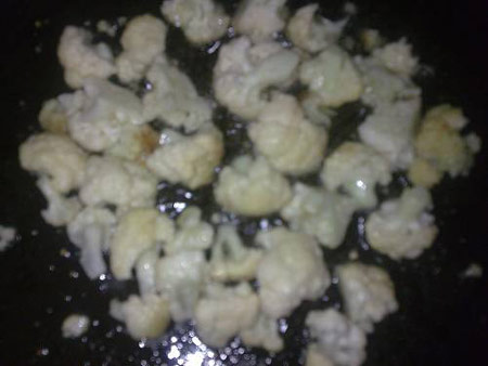 پیتزا املت,طرز تهیه پیتزا املت گل کلم